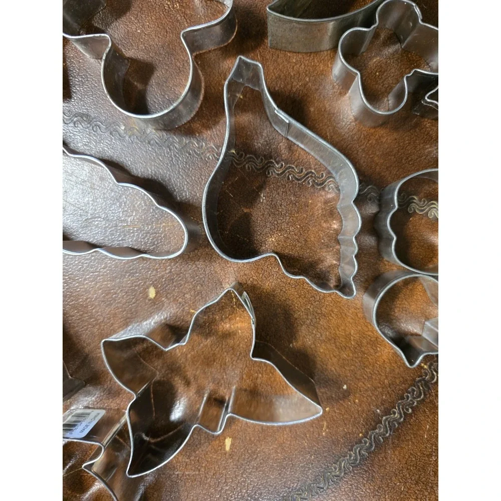 37 Metal Cookie Cutters, Various Sizes Shapes, 11 Mini, 26 Large, Homemade Cooki